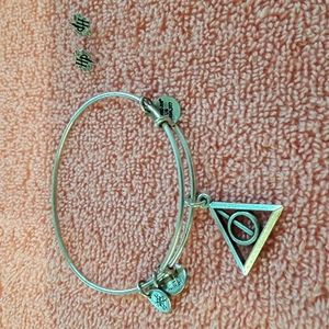 Harry Potter bracelet & earrings